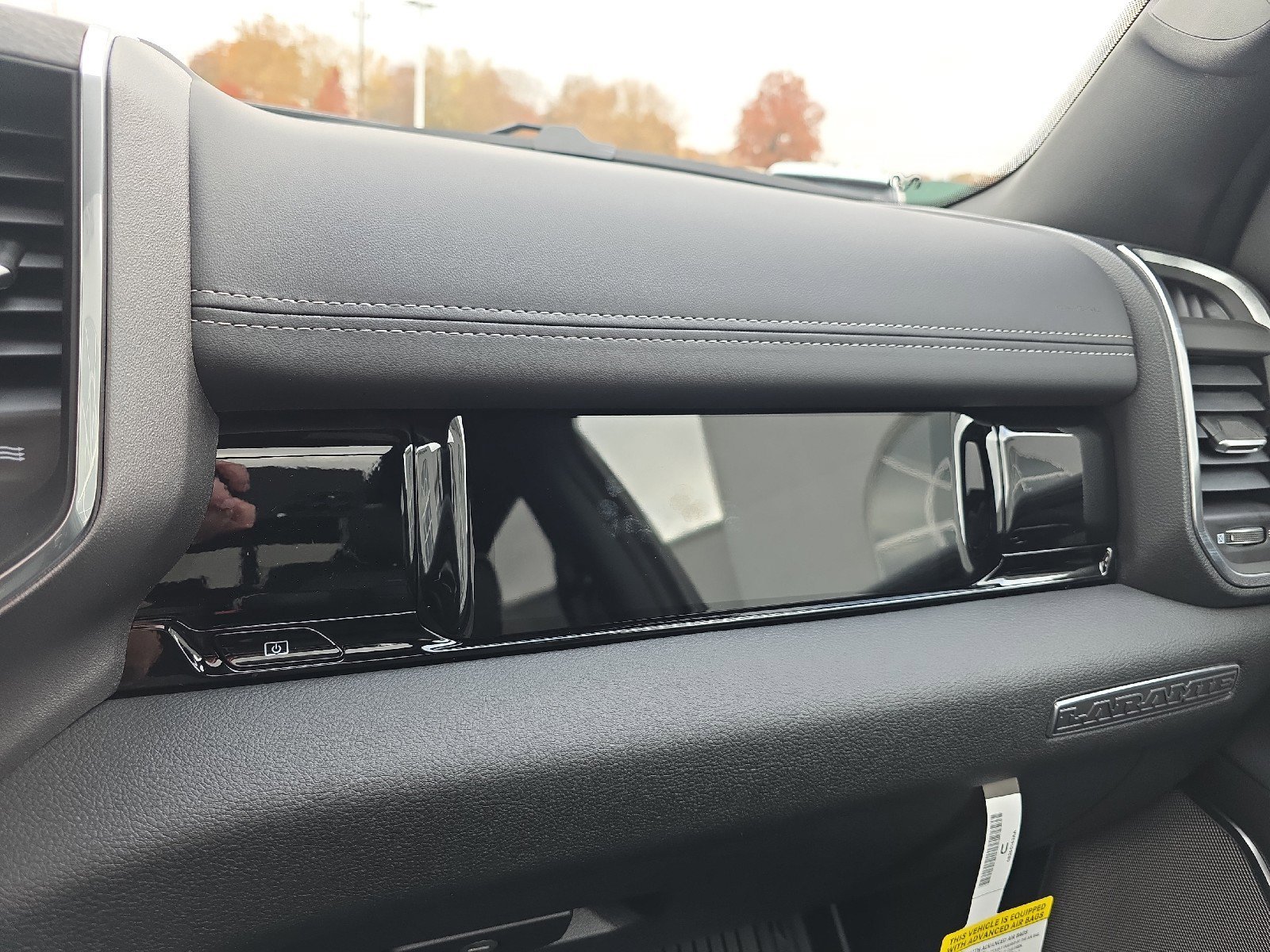 New 2026 RAM 1500 Laramie image 32