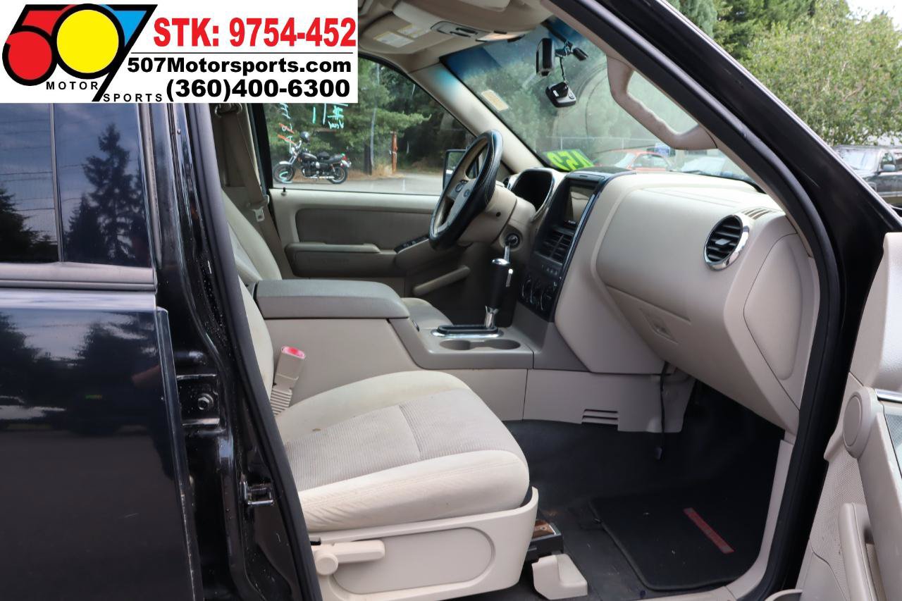 Used 2007 Ford Explorer Sport Trac XLT AWD/4WD image 18