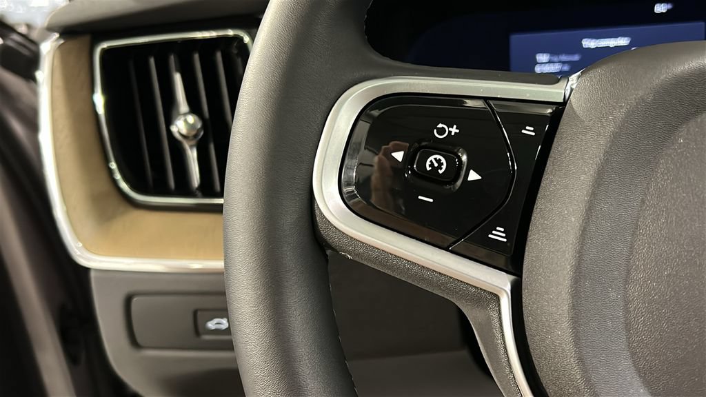 Certified 2026 Volvo XC60 B5 Plus w/ Protection Package Premier AWD/4WD image 13