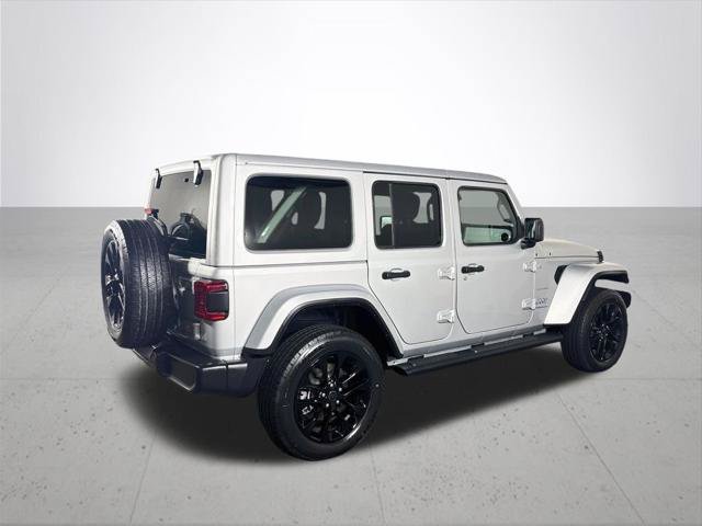 Certified 2024 Jeep Wrangler Unlimited Sahara AWD/4WD image 7