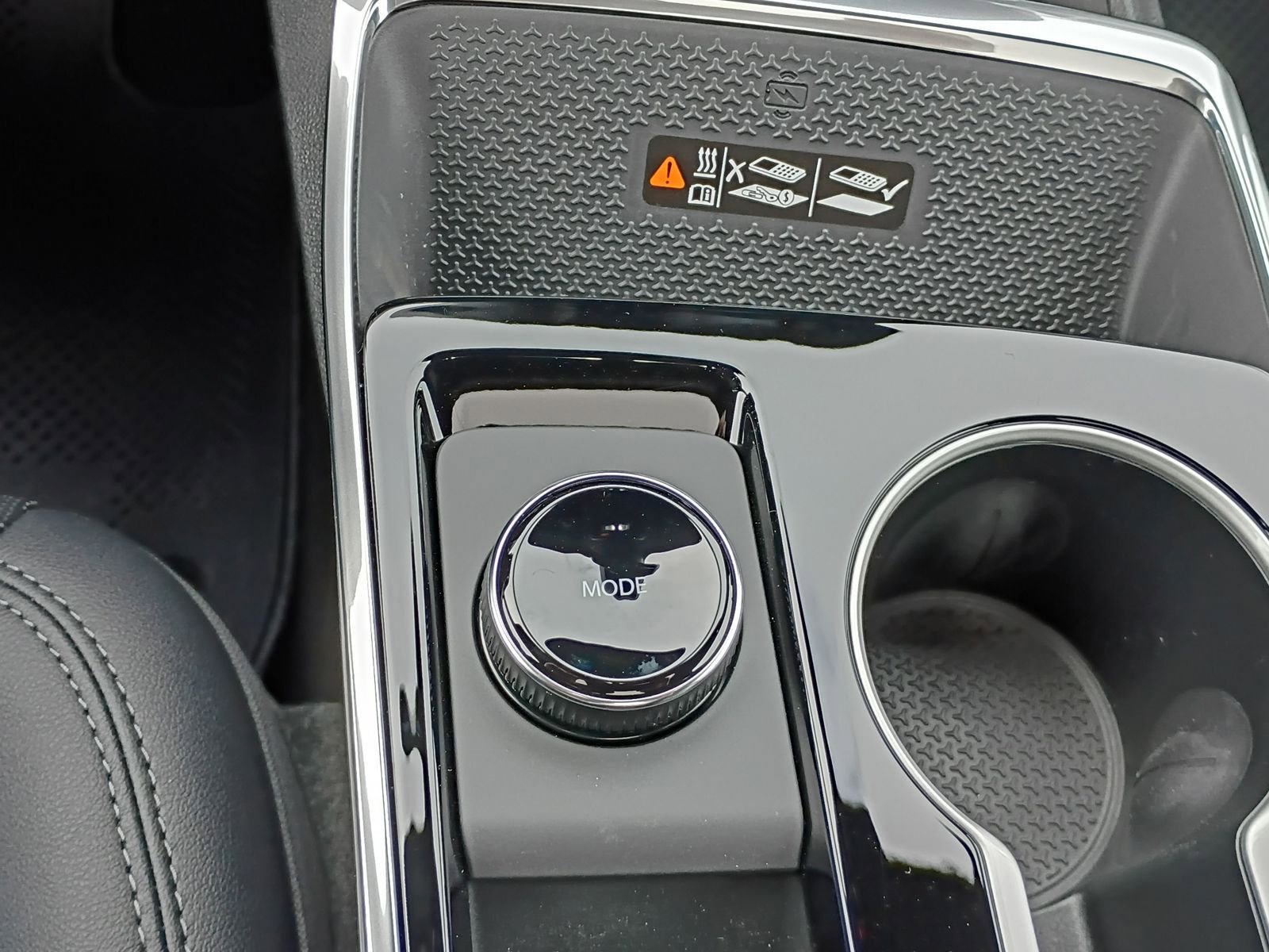 New 2026 Chevrolet Equinox LT w/ Convenience Package II image 32