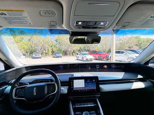 Used 2024 Lincoln Nautilus Reserve image 17