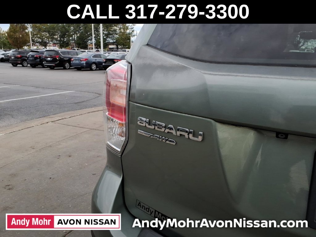 Used 2017 Subaru Forester 2.5i Touring AWD/4WD image 13