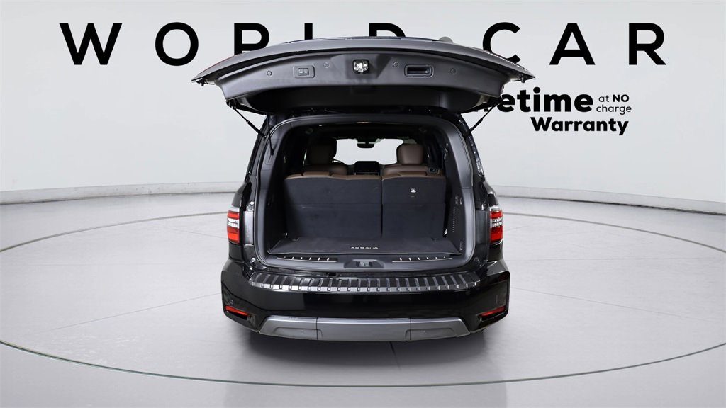 Used 2024 Nissan Armada Platinum w/ Captain's Chairs Package image 43