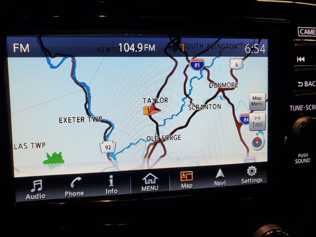 Used 2018 Nissan Murano S image 20