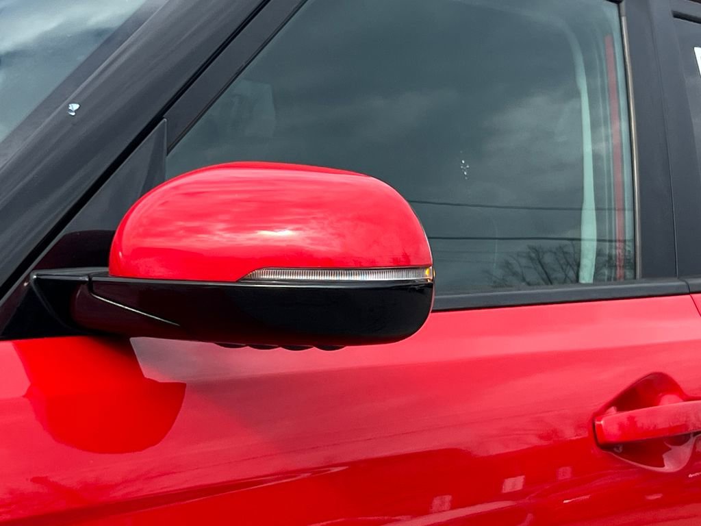 Used 2020 Kia Soul GT-Line FWD image 9