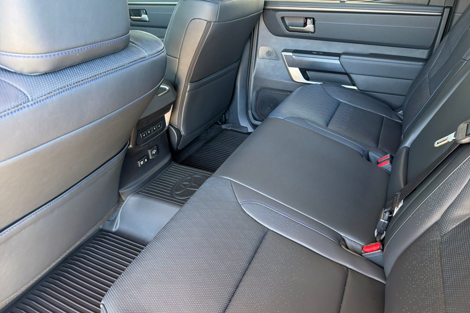 New 2026 Toyota Tundra Platinum AWD/4WD image 14