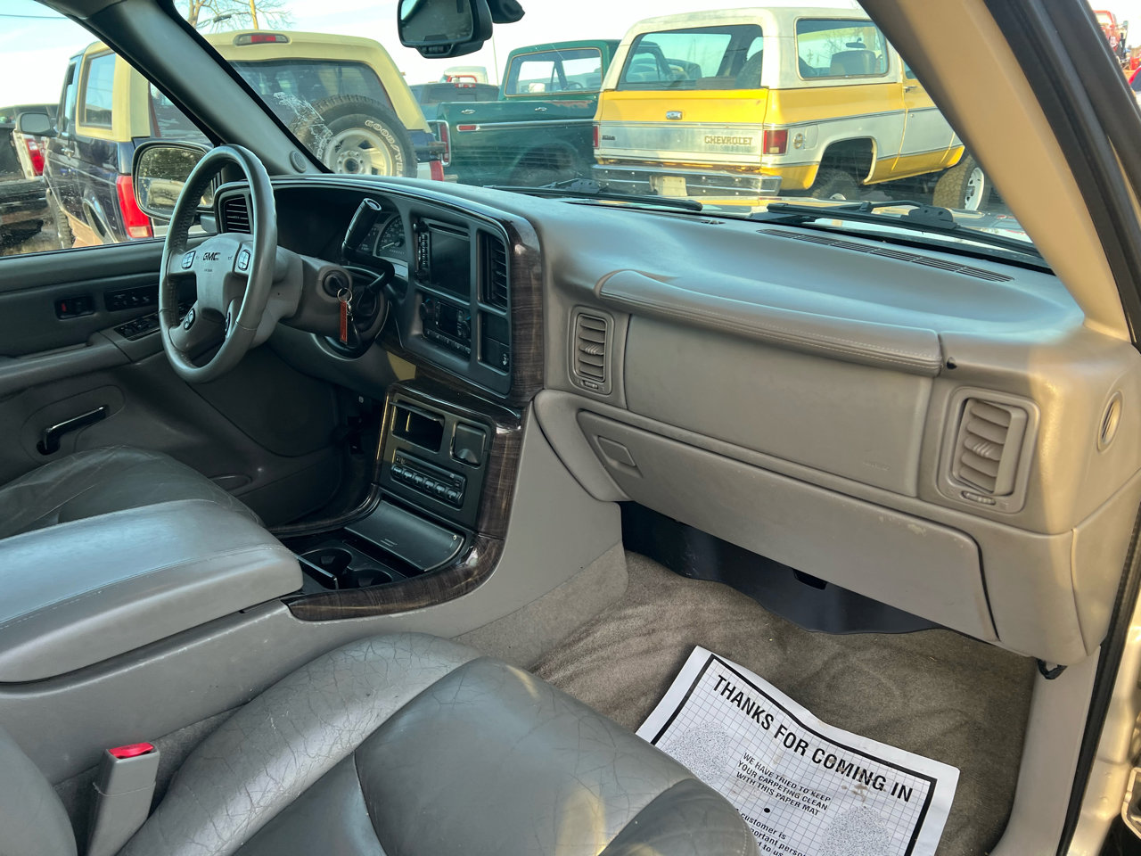 Used 2006 GMC Yukon XL Denali image 16