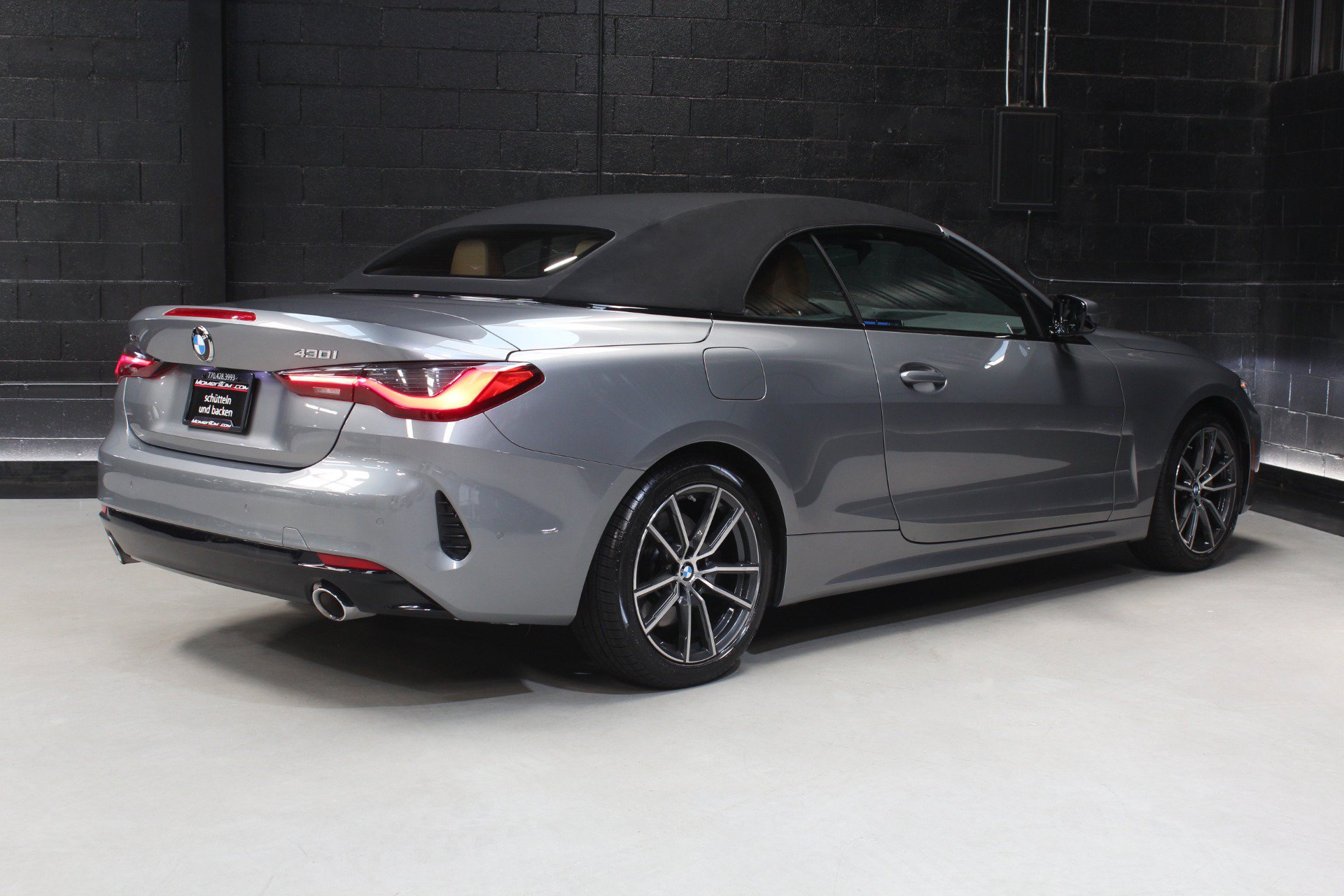 Used 2023 BMW 430i xDrive Convertible w/ Premium Package AWD/4WD image 22