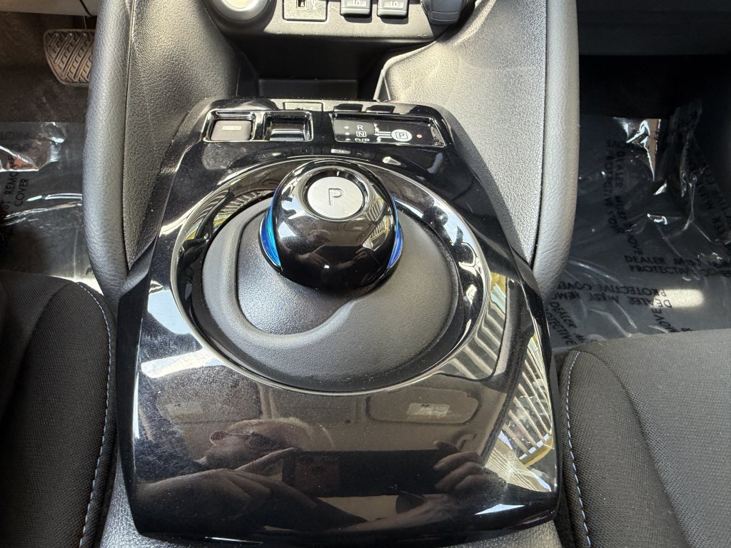Used 2025 Nissan Leaf SV Plus FWD image 24