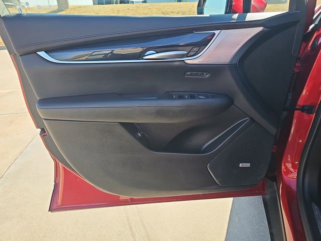 Used 2024 Cadillac XT5 Premium Luxury image 23