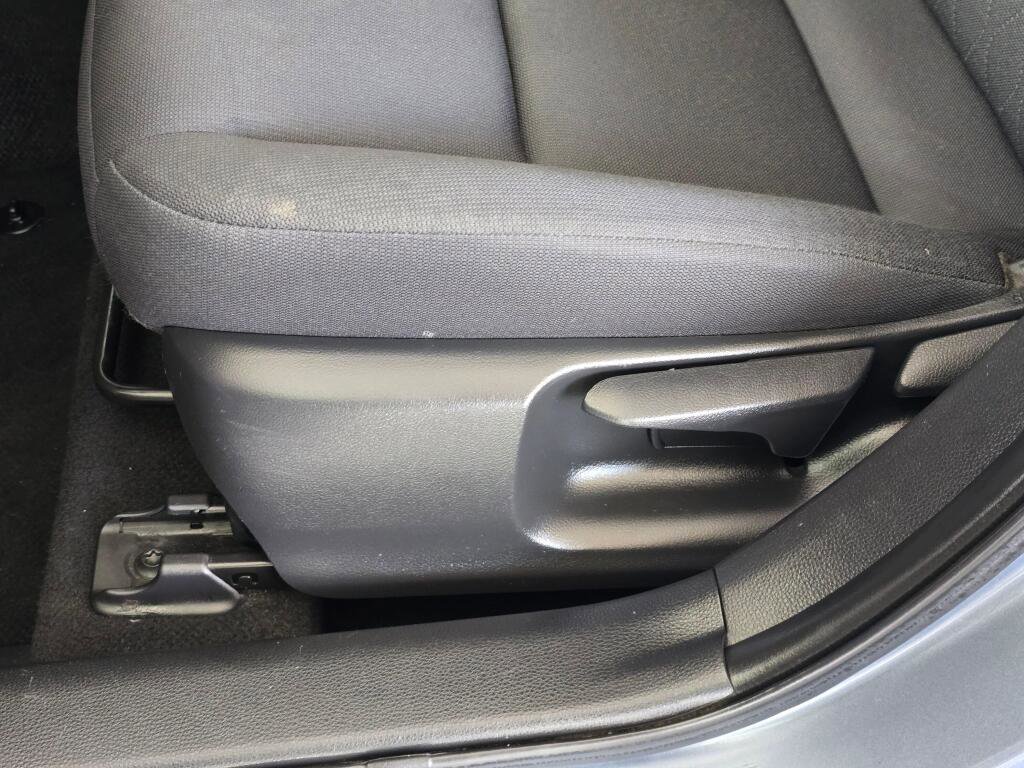 Used 2024 Toyota Corolla LE FWD image 23