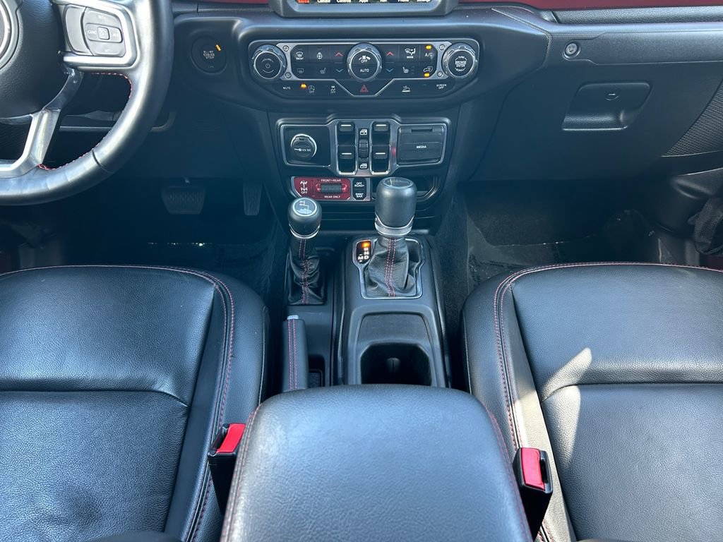 Used 2021 Jeep Gladiator Rubicon image 12