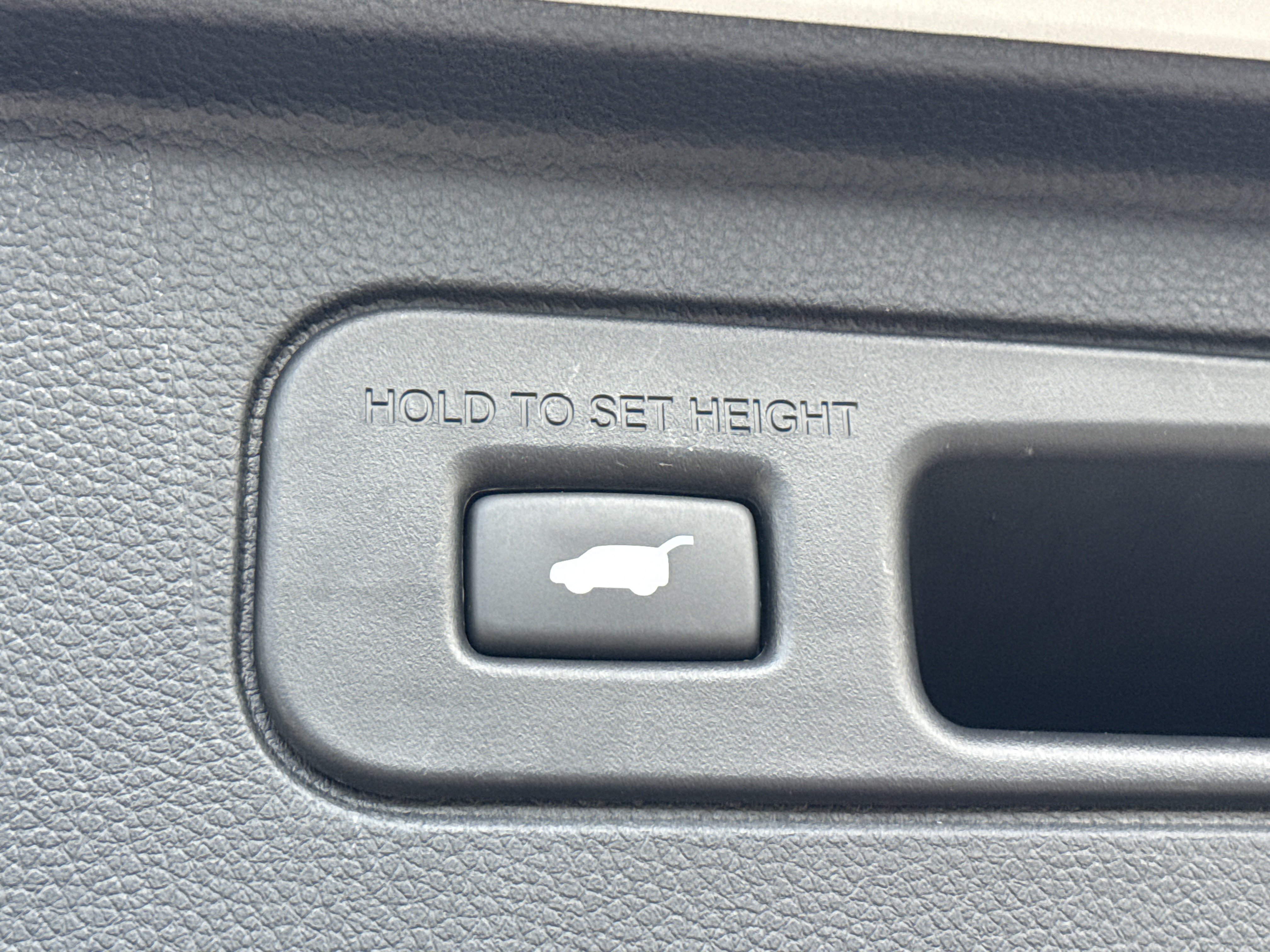 Certified 2024 Honda Pilot Touring image 18