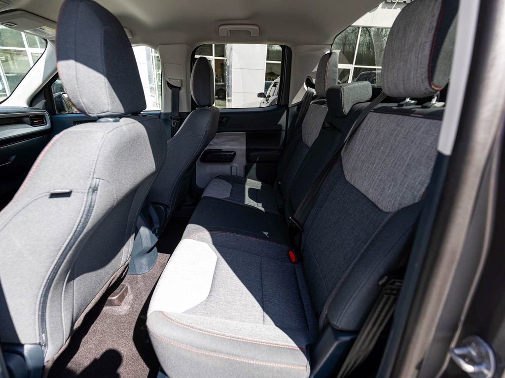 Used 2023 Ford Maverick XLT w/ Equipment Group 300A Standard image 27