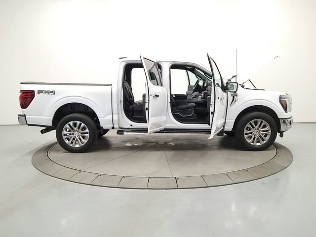 Used 2024 Ford F150 Lariat w/ Tow/Haul Package AWD/4WD image 16