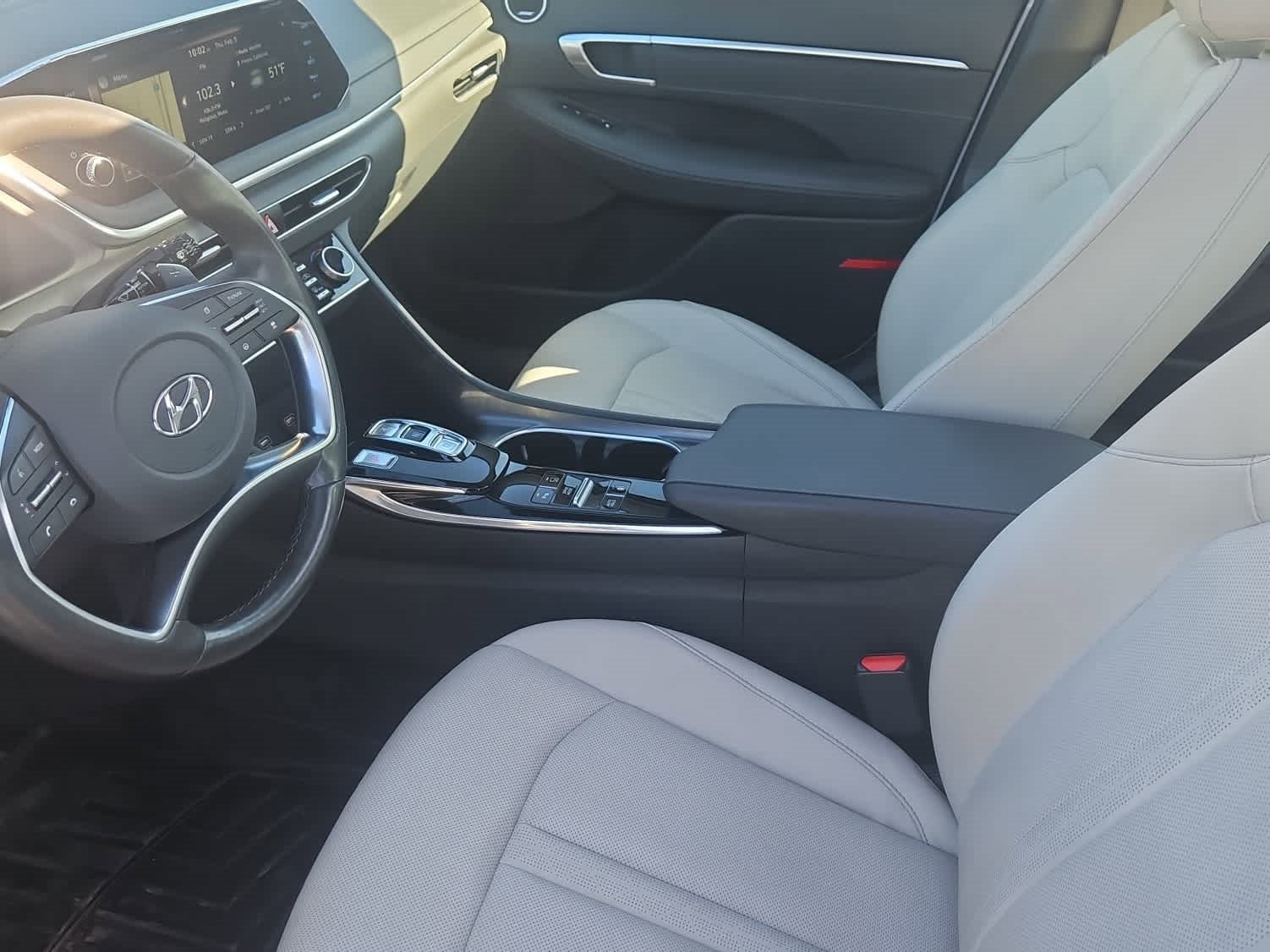 Used 2020 Hyundai Sonata Limited image 15