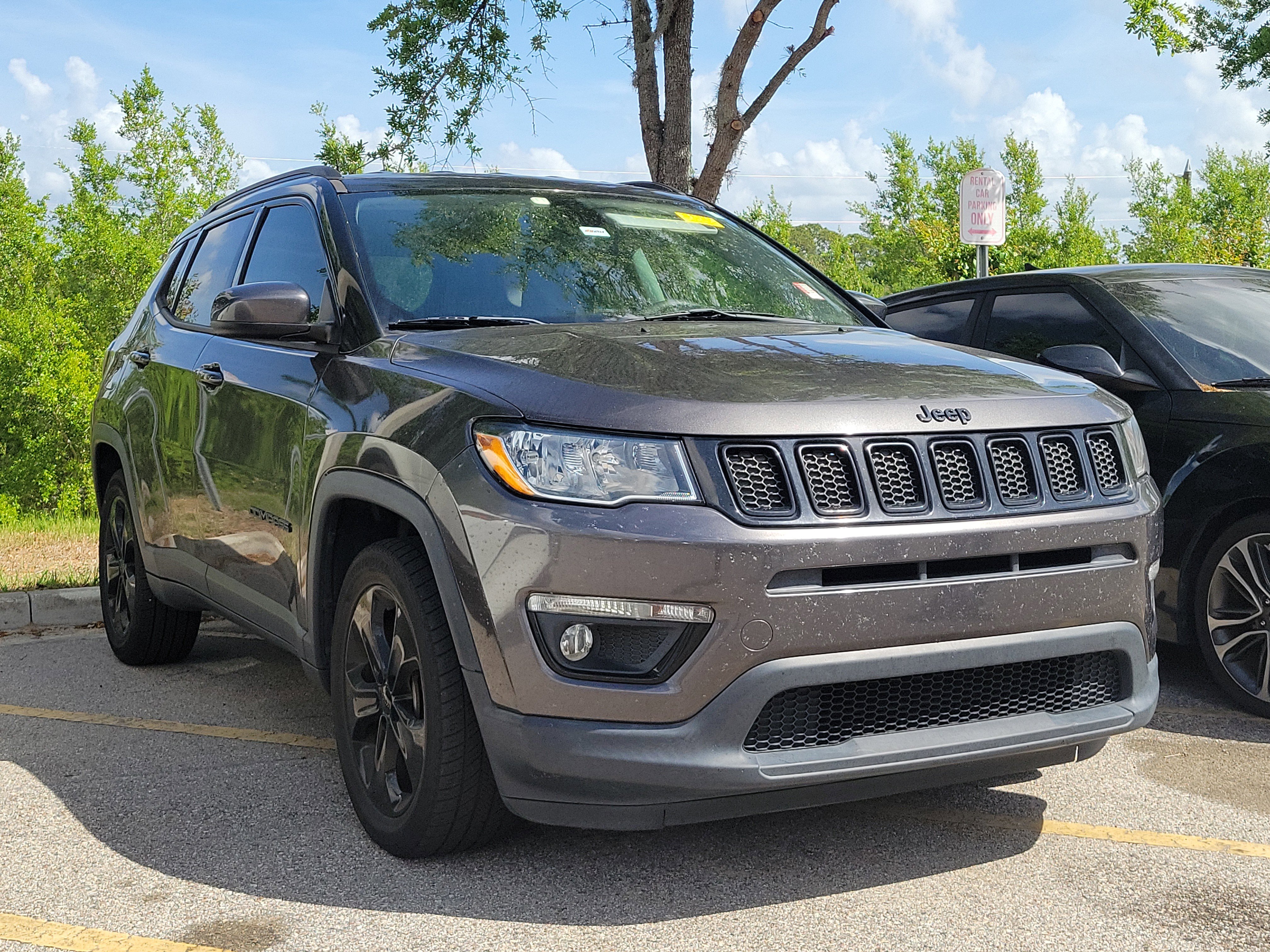 Used 2018 Jeep Compass Altitude image 2