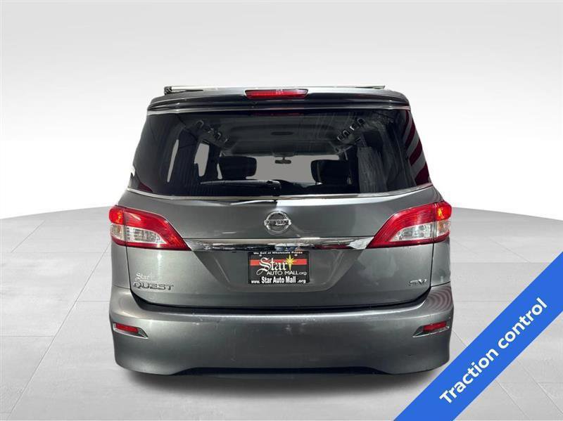 Used 2017 Nissan Quest SV image 6
