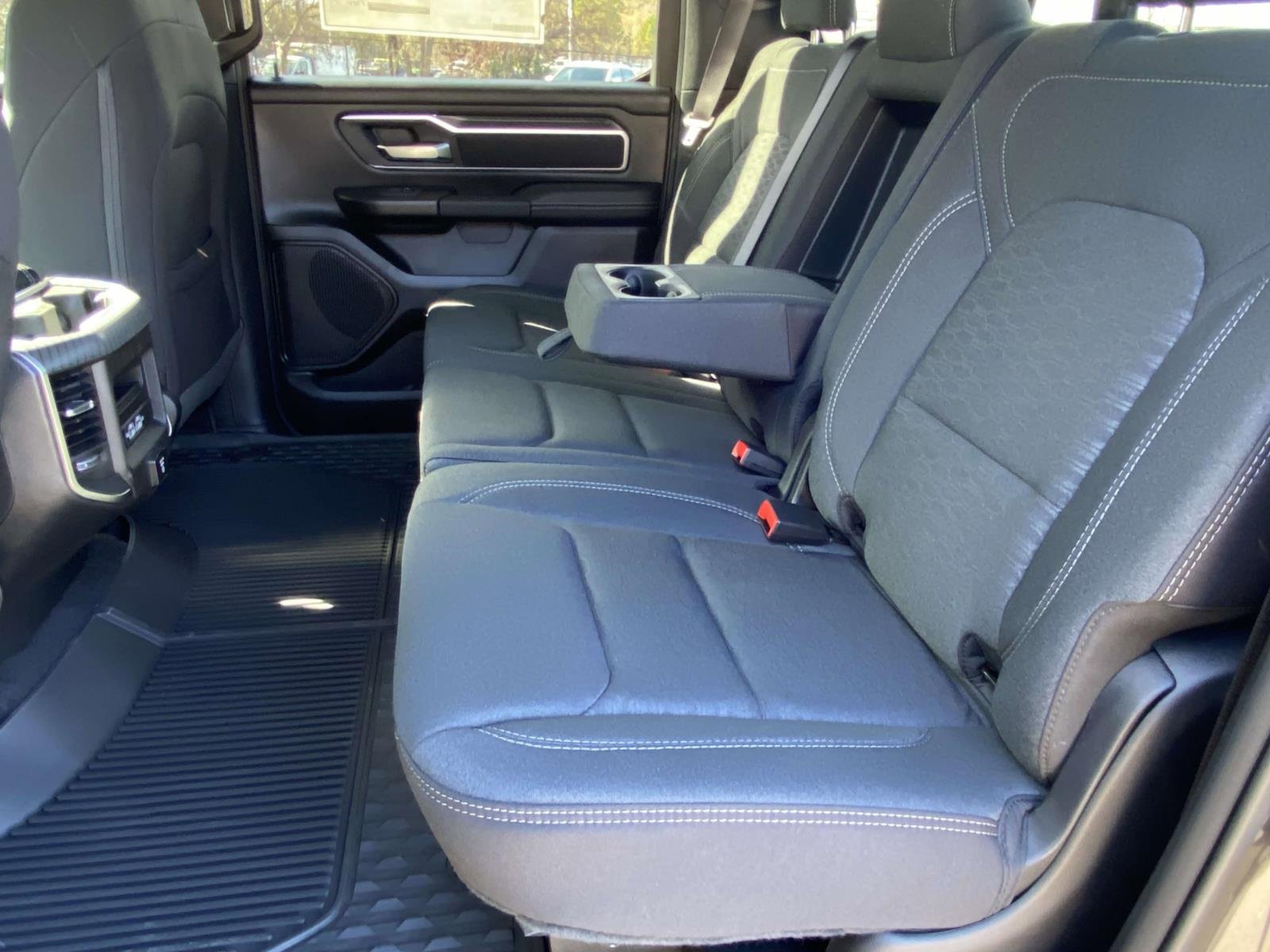 New 2026 RAM 1500 4x4 Crew Cab image 12