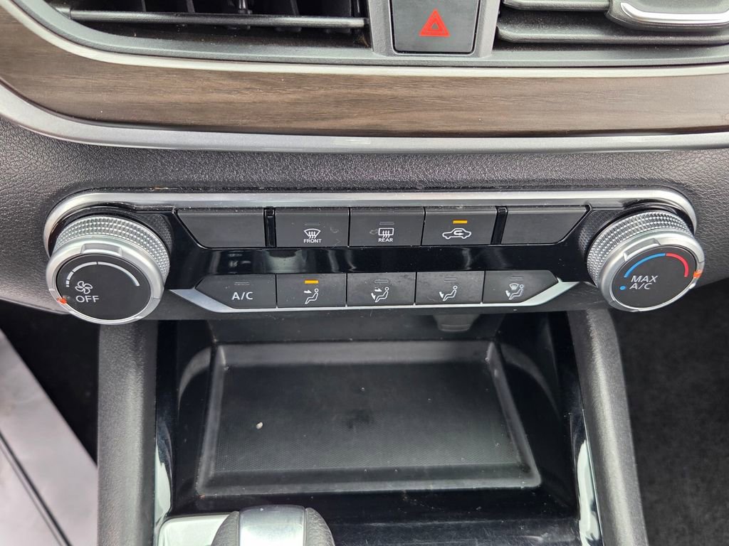 Used 2024 Nissan Altima 2.5 SV image 19