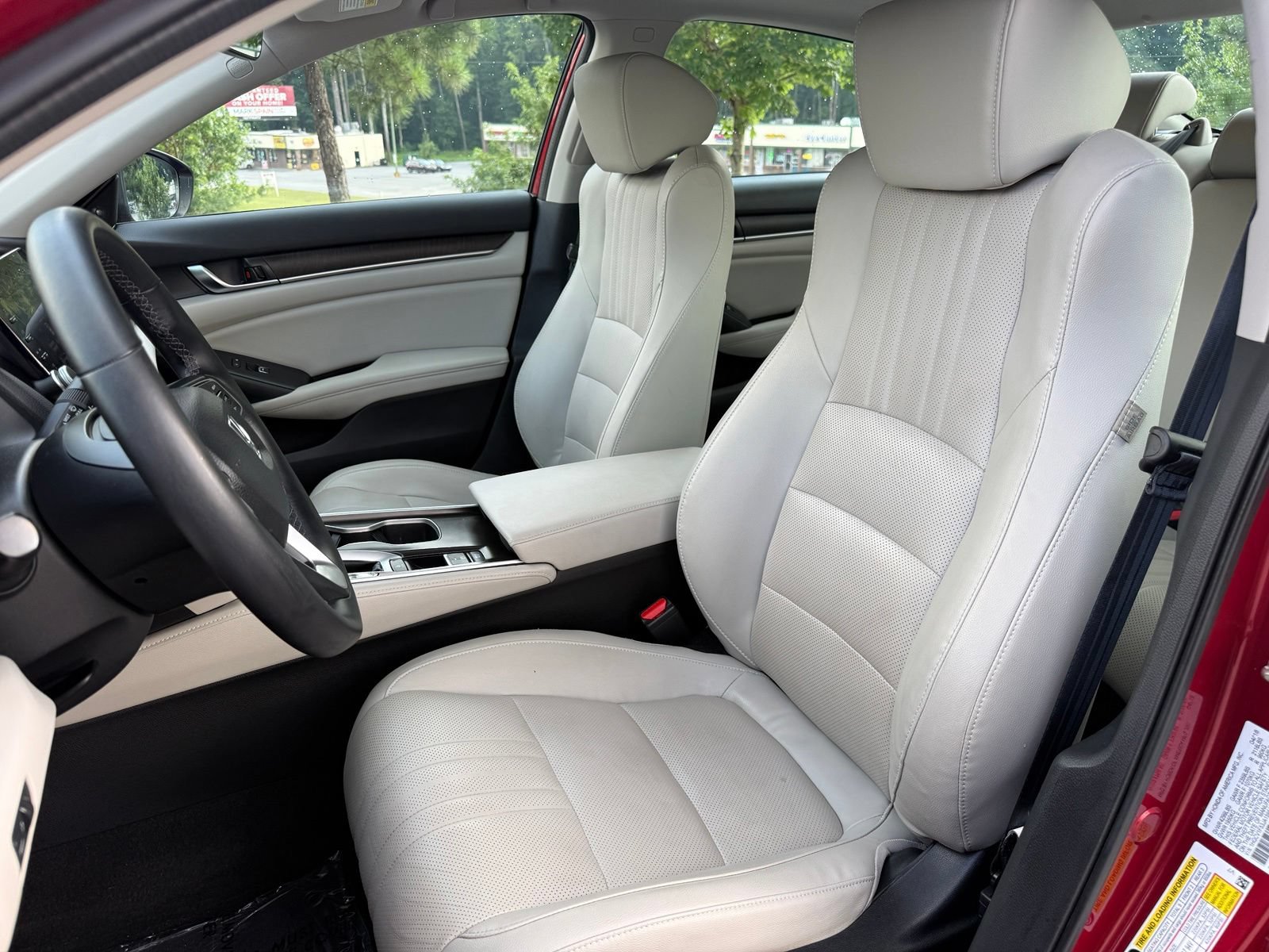 Used 2018 Honda Accord EX-L image 37