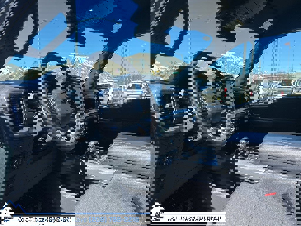 New 2025 Ford F150 XLT w/ Equipment Group 302A MID image 39