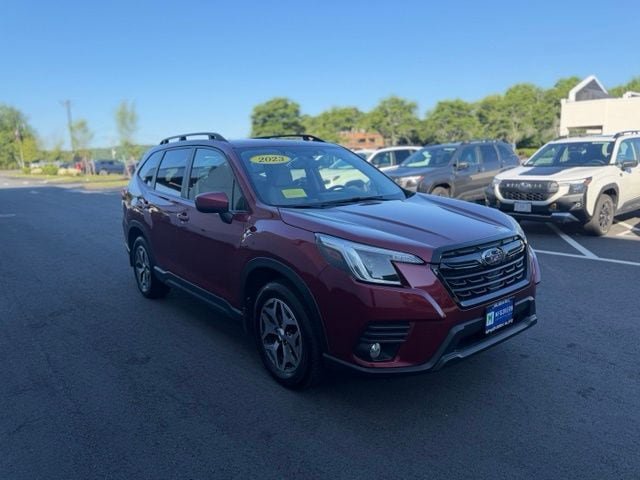 Used 2023 Subaru Forester Premium AWD/4WD image 4