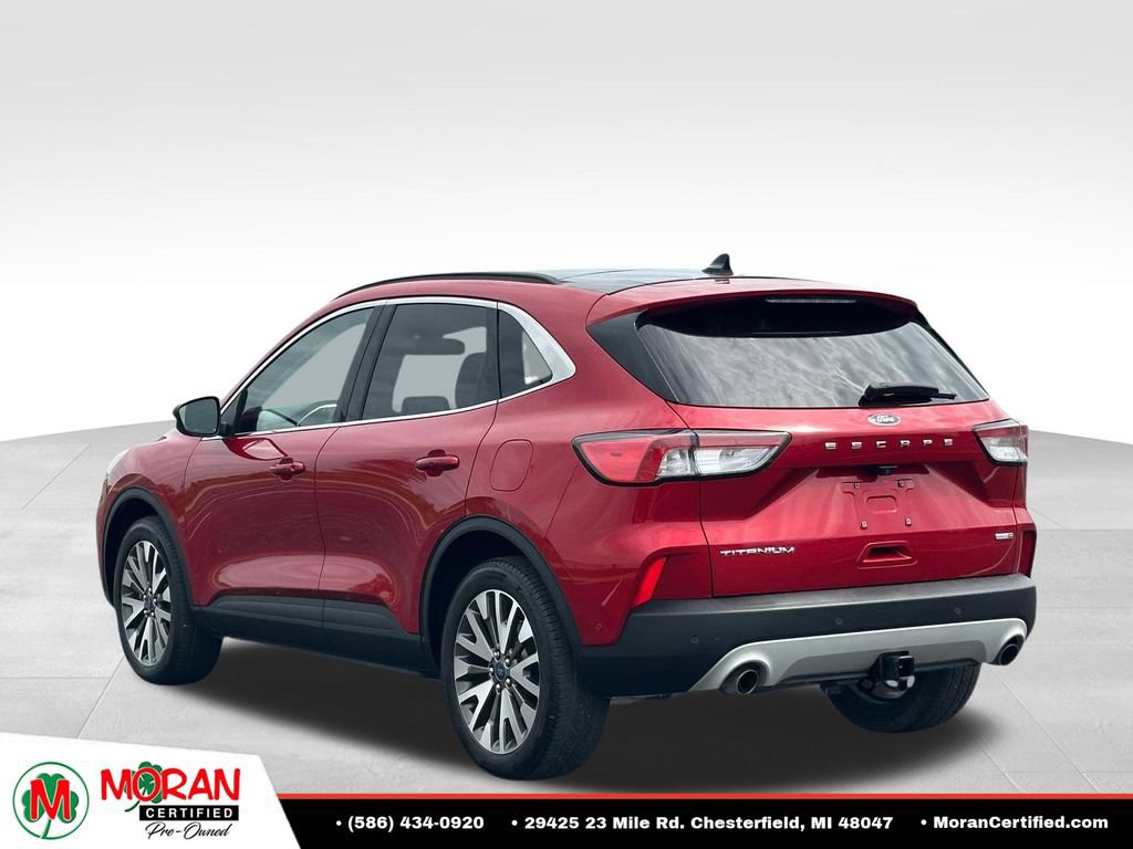 Used 2020 Ford Escape Titanium AWD/4WD image 4