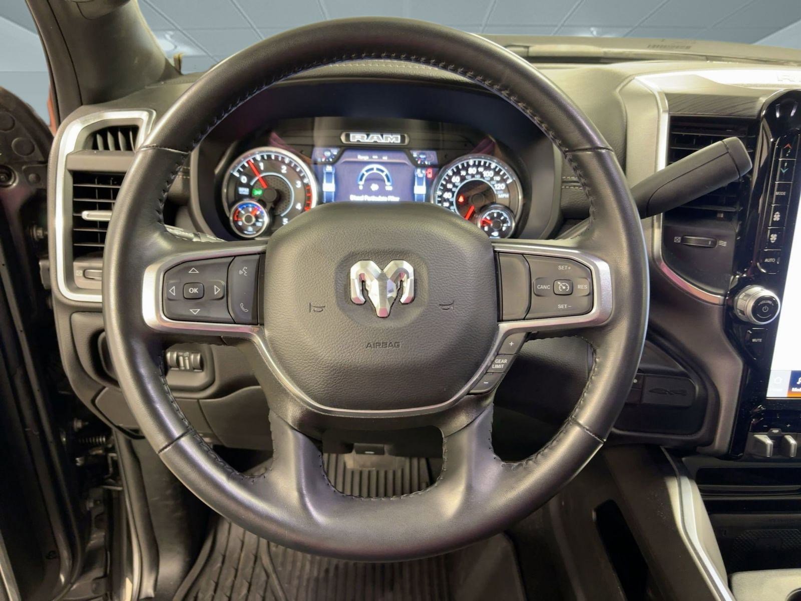 Used 2024 RAM 2500 Laramie w/ Night Edition image 16