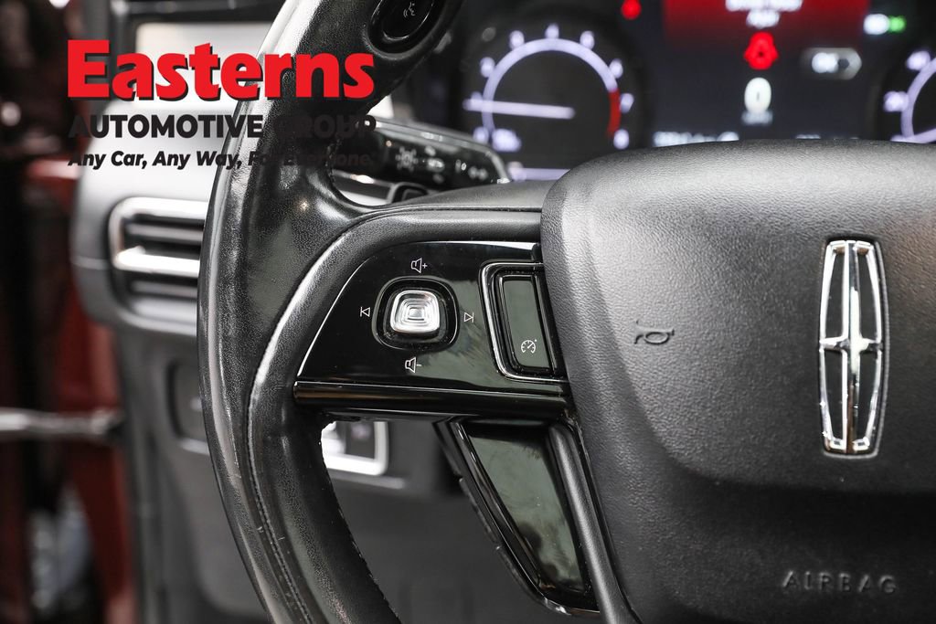 Used 2021 Lincoln Corsair Standard w/ Premium Package image 15