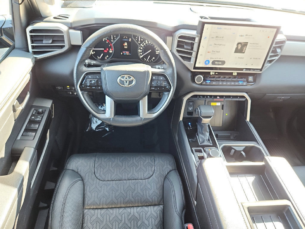 Used 2023 Toyota Tundra Limited AWD/4WD image 7