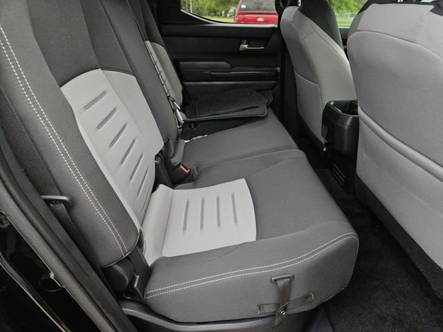 Used 2024 Toyota Tacoma TRD Off-Road image 33