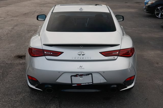 Used 2018 INFINITI Q60 Red Sport 400 w/ Pro Active Package RWD image 12