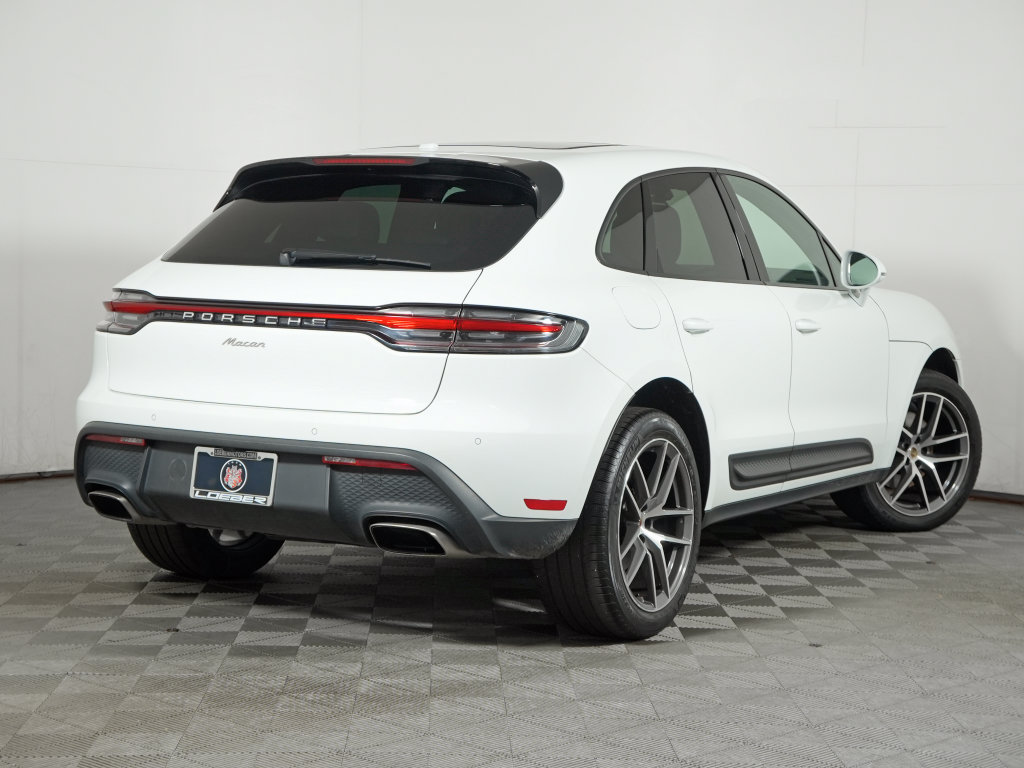 Certified 2023 Porsche Macan Turbo AWD/4WD image 7
