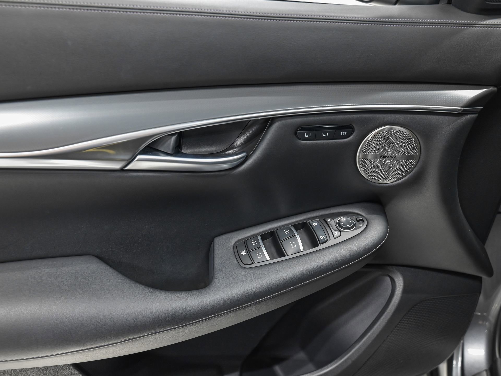 Used 2025 INFINITI QX50 Luxe image 13