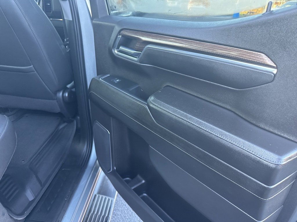 Used 2024 Chevrolet Silverado 1500 LT Trail Boss w/ Convenience Package II image 15