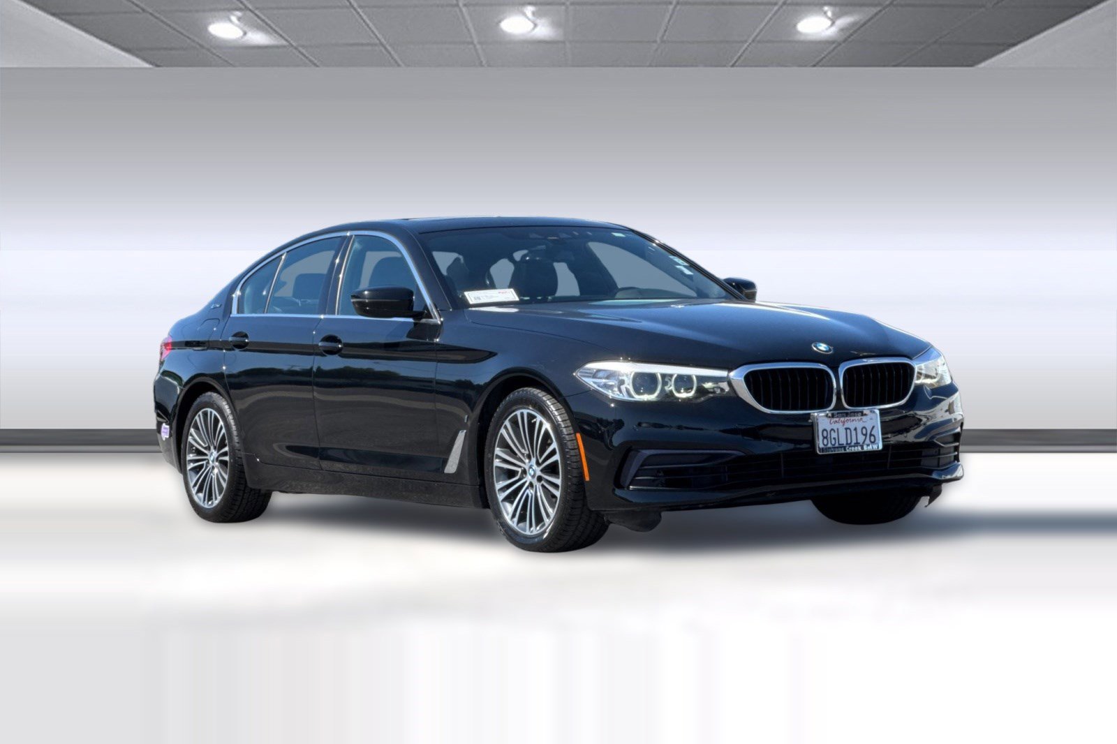 Used 2019 BMW 530e RWD image 6