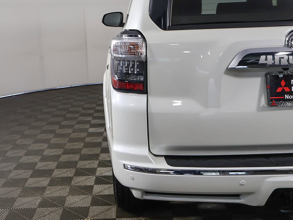 Used 2023 Toyota 4Runner Limited AWD/4WD image 14