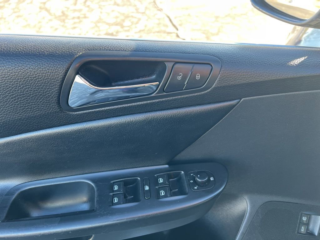 Used 2008 Volkswagen Passat Komfort image 8