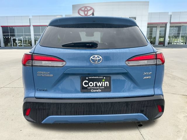 Used 2026 Toyota Corolla Cross XLE AWD/4WD image 4