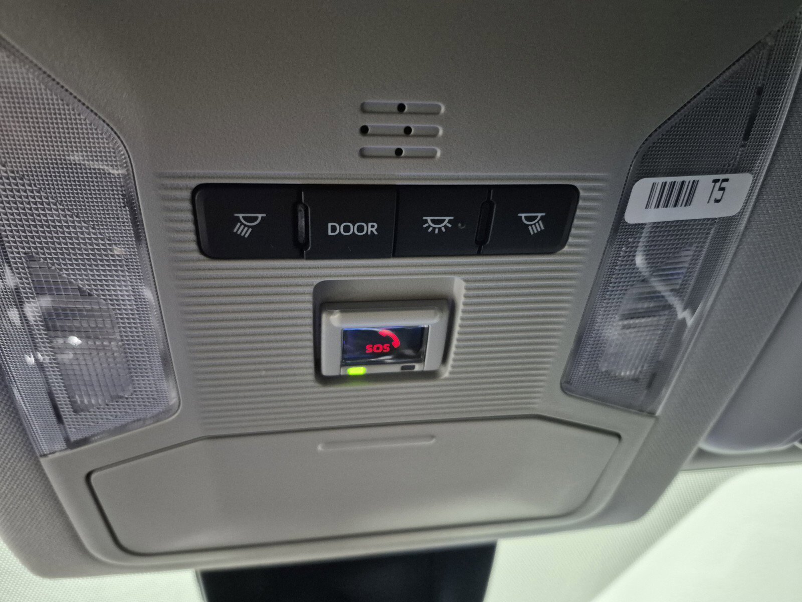 New 2025 Toyota RAV4 LE image 28