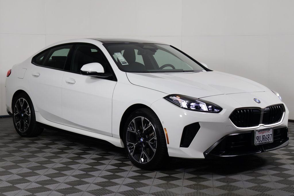 Used 2025 BMW 228i xDrive w/ Premium Package AWD/4WD image 3