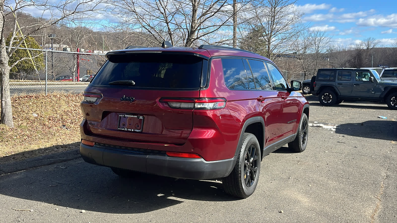 Certified 2025 Jeep Grand Cherokee L Altitude image 4