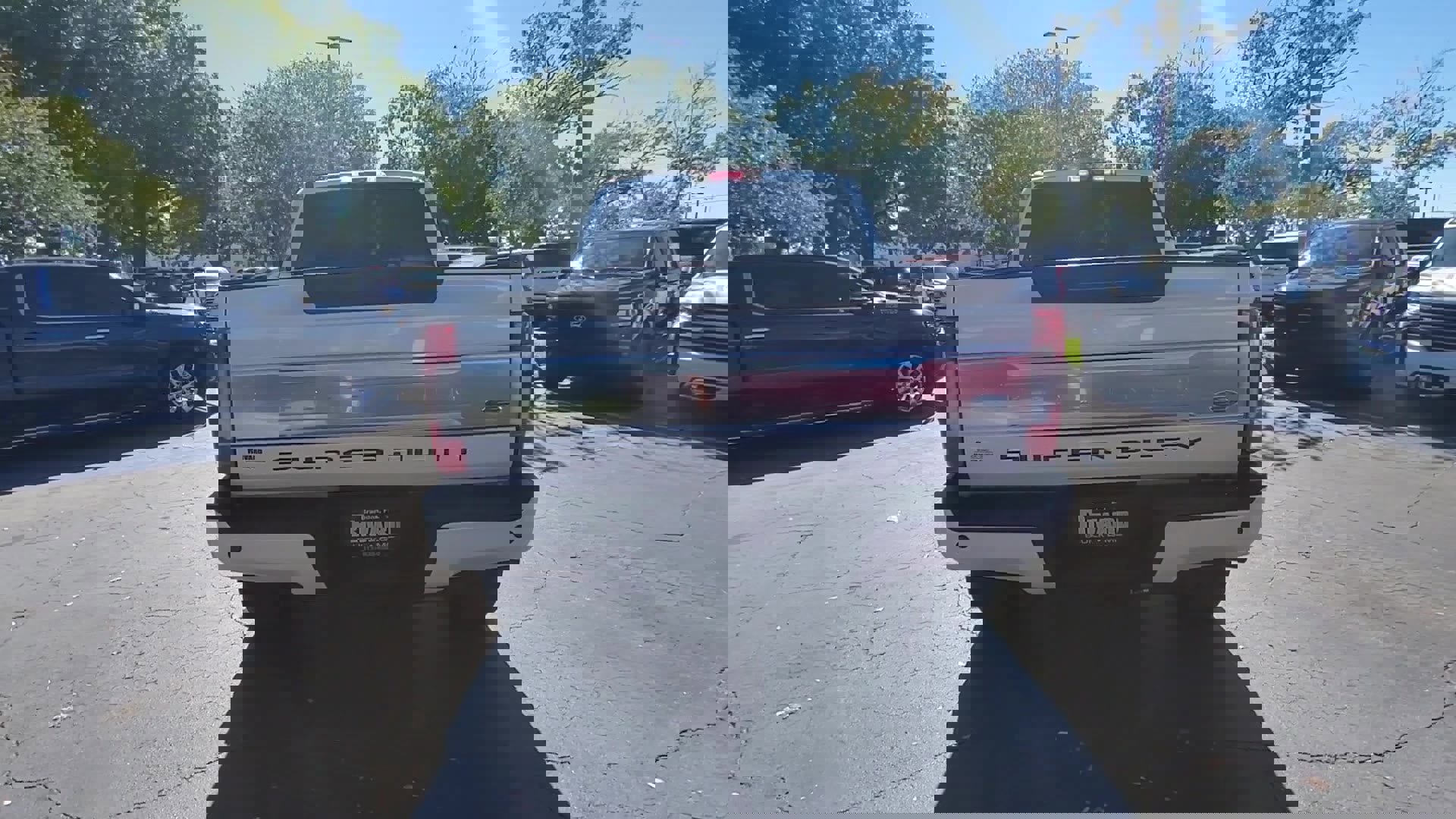 Used 2019 Ford F250 Platinum w/ Platinum Ultimate Package image 44