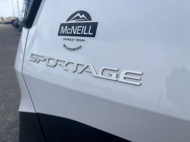 Used 2023 Kia Sportage EX image 34