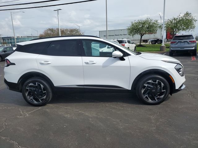 Used 2023 Kia Sportage SX image 8