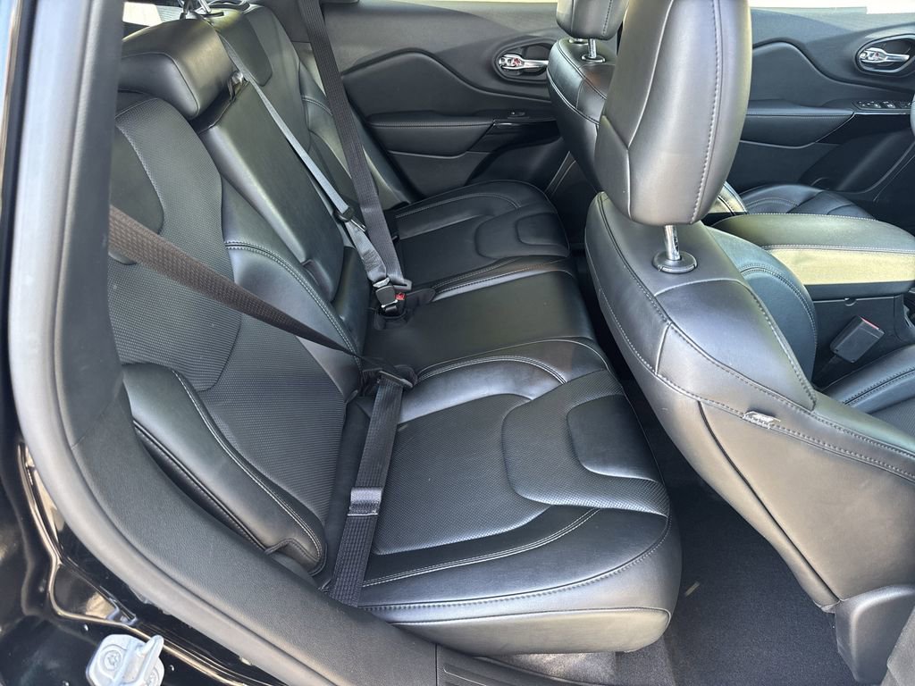 Used 2023 Jeep Cherokee Altitude Lux image 15