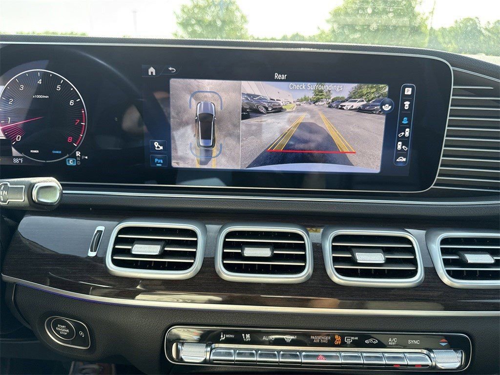 Used 2024 Mercedes-Benz GLE 350 4MATIC image 31