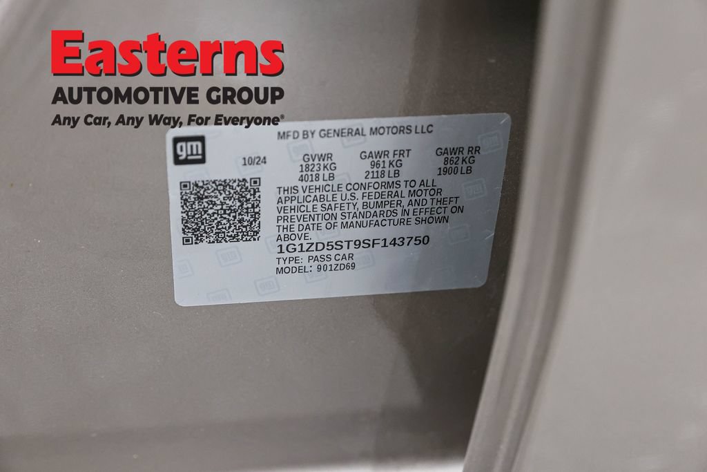 Used 2025 Chevrolet Malibu LT FWD image 35